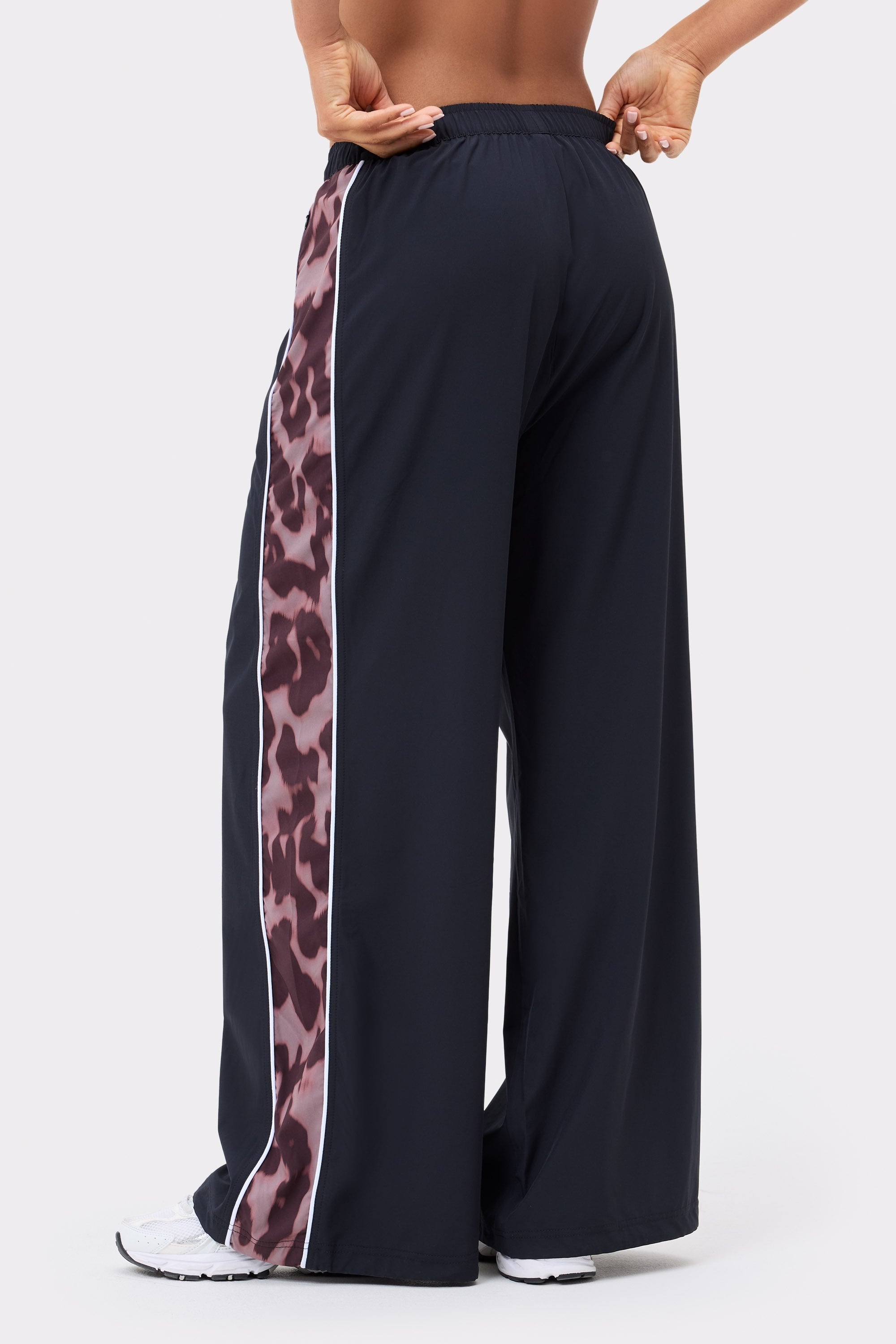 Breezy Woven Pants