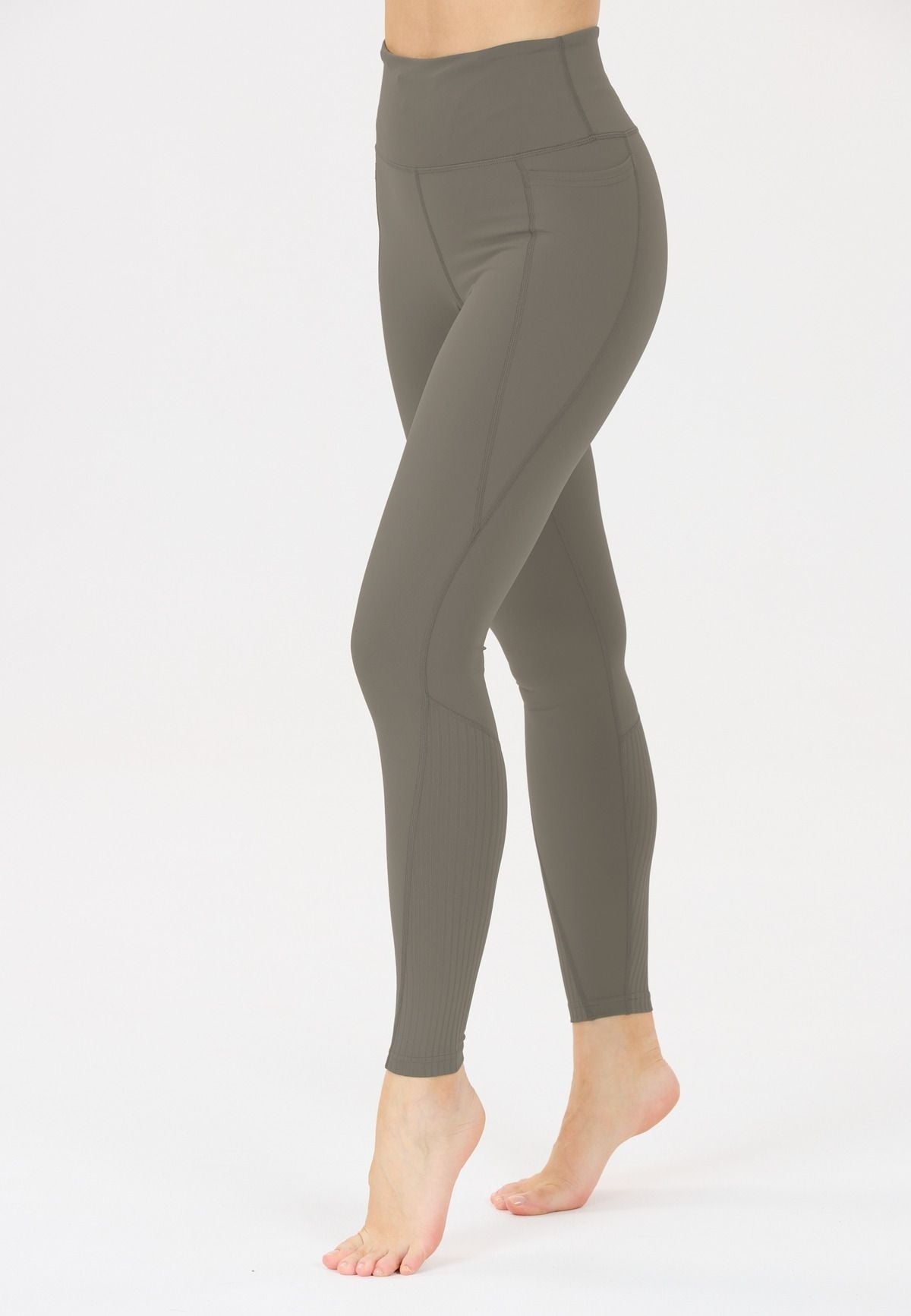 Aliya Tights