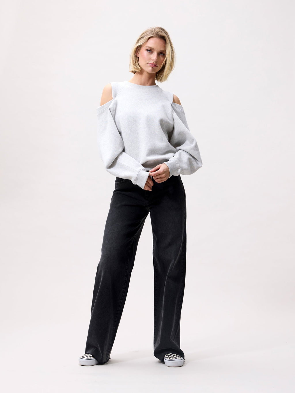 Catwalk Junkie relaxed open shoulder sweater in grijs melange
