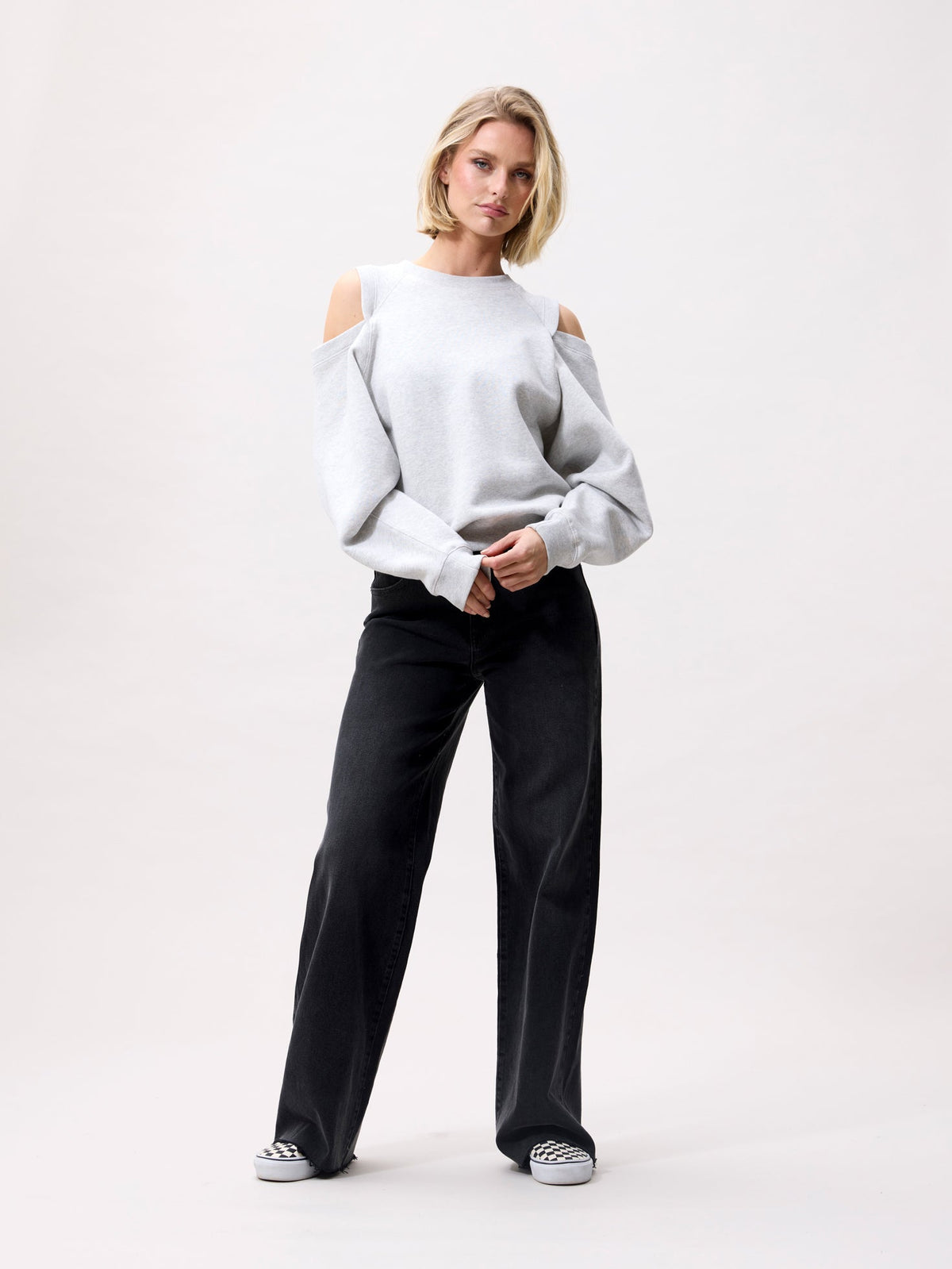 Catwalk Junkie relaxed open shoulder sweater in grijs melange