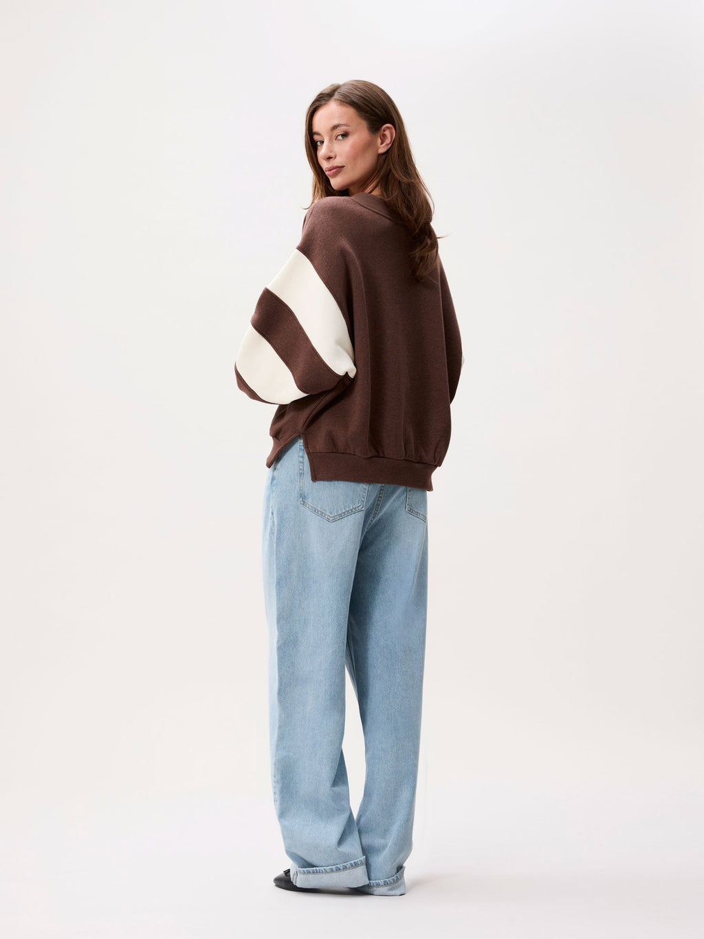 Catwalk Junkie sporty vneck sweater in brownie