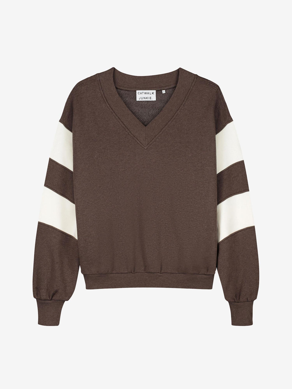 Catwalk Junkie sporty vneck sweater in brownie, detail