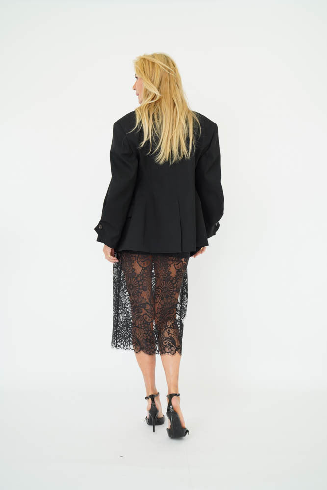 Est'Seven Naira rok zwart, gedragen