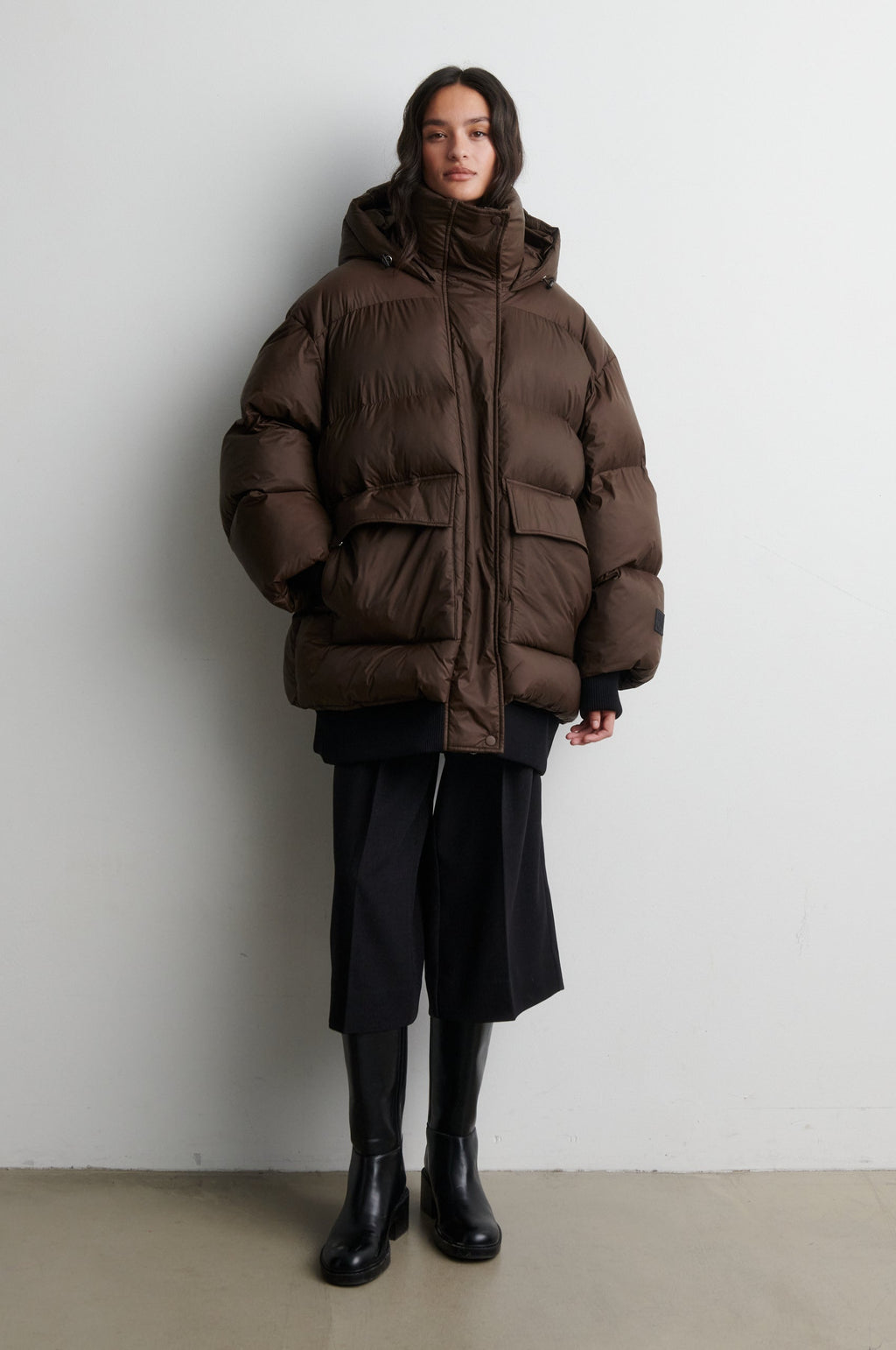 Second Female Riya rib puffer jacket in demitasse, detail