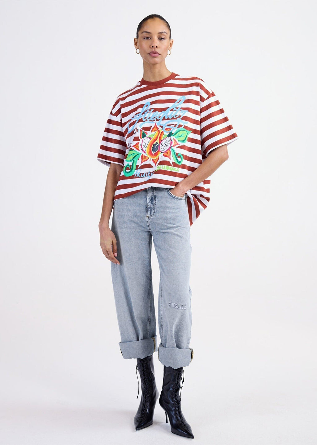 Jovita Oversized T-shirt